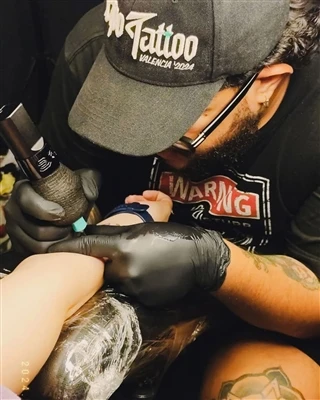 Εμφανίστηκε ο Whytattoos;